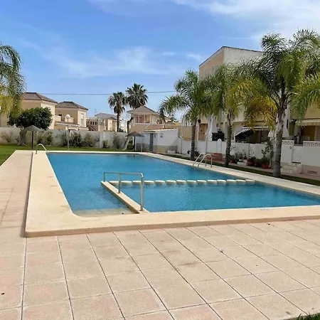 Villa Awesome 3 Bedrooms El Moncayo